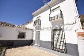 Casa Raven: Maison de ville a vendre en Oria, Almeria