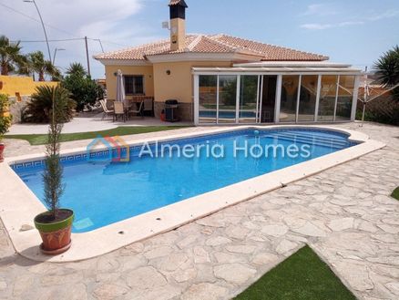 Villa Mika: Villa in Arboleas, Almeria