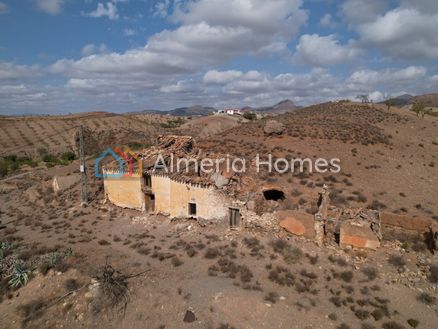 Cortijo Hugo: Country House in Albox, Almeria