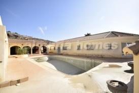 Villa Freddie: Villa te koop in Partaloa, Almeria