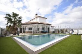 Villa Elvis: Villa te koop in Arboleas, Almeria