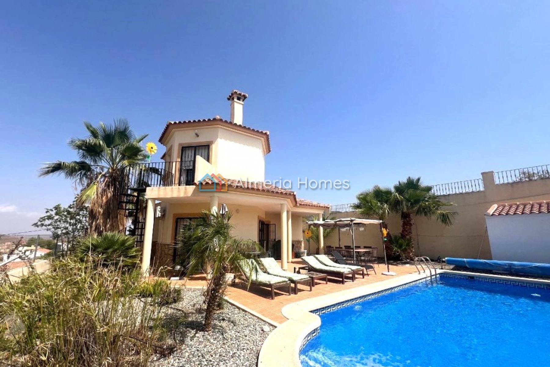 Villa Nicholas — Villa for sale in Arboleas, Almeria — Image #2