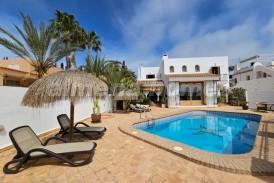 Villa Chronic: Villa for sale in Mojacar Playa, Almeria