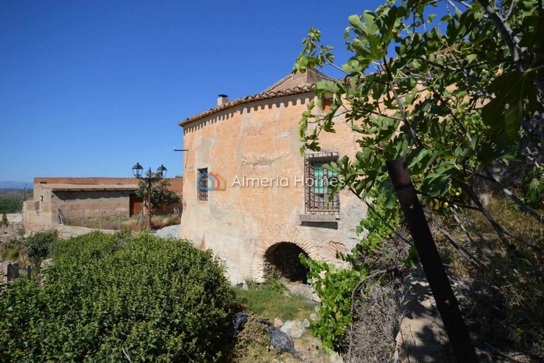 Molino Dandelion — Country House for sale in Oria, Almeria — Image #1