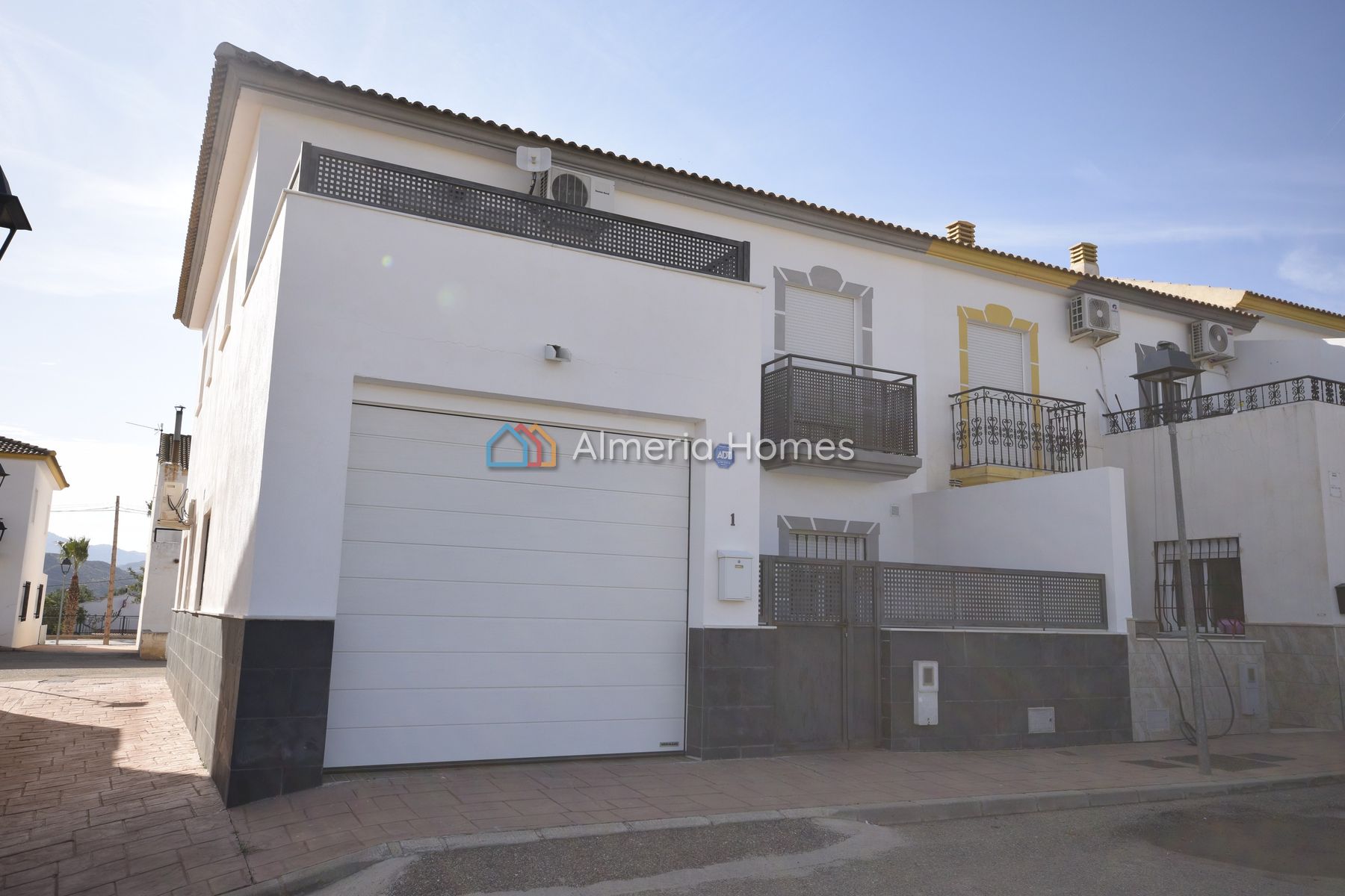 Duplex Verde — Duplex for sale in Arboleas, Almeria — Image #1