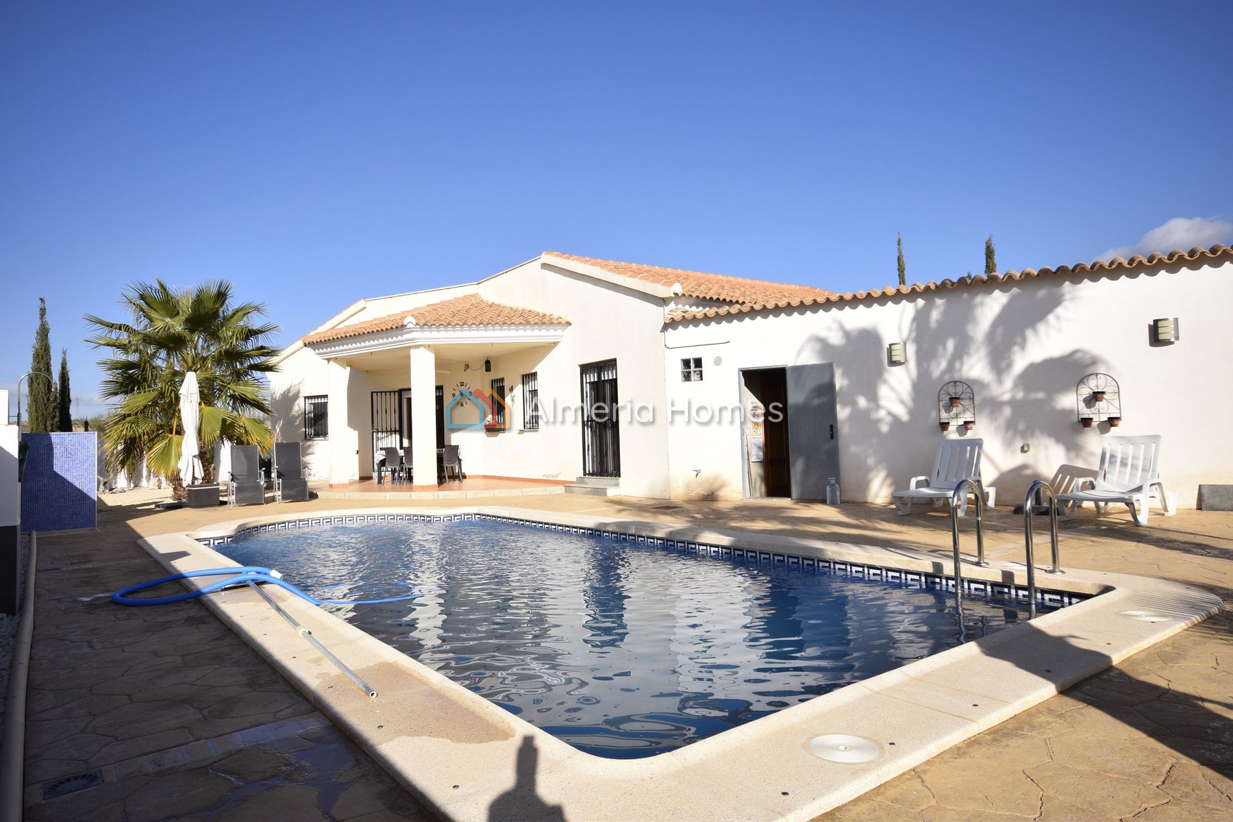 Villa Sunset — Villa for sale in Arboleas, Almeria — Image #1