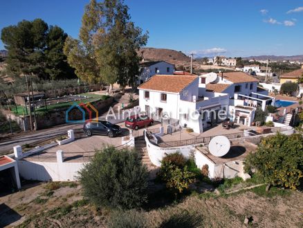 Cortijo Estrella: Country House in Zurgena, Almeria