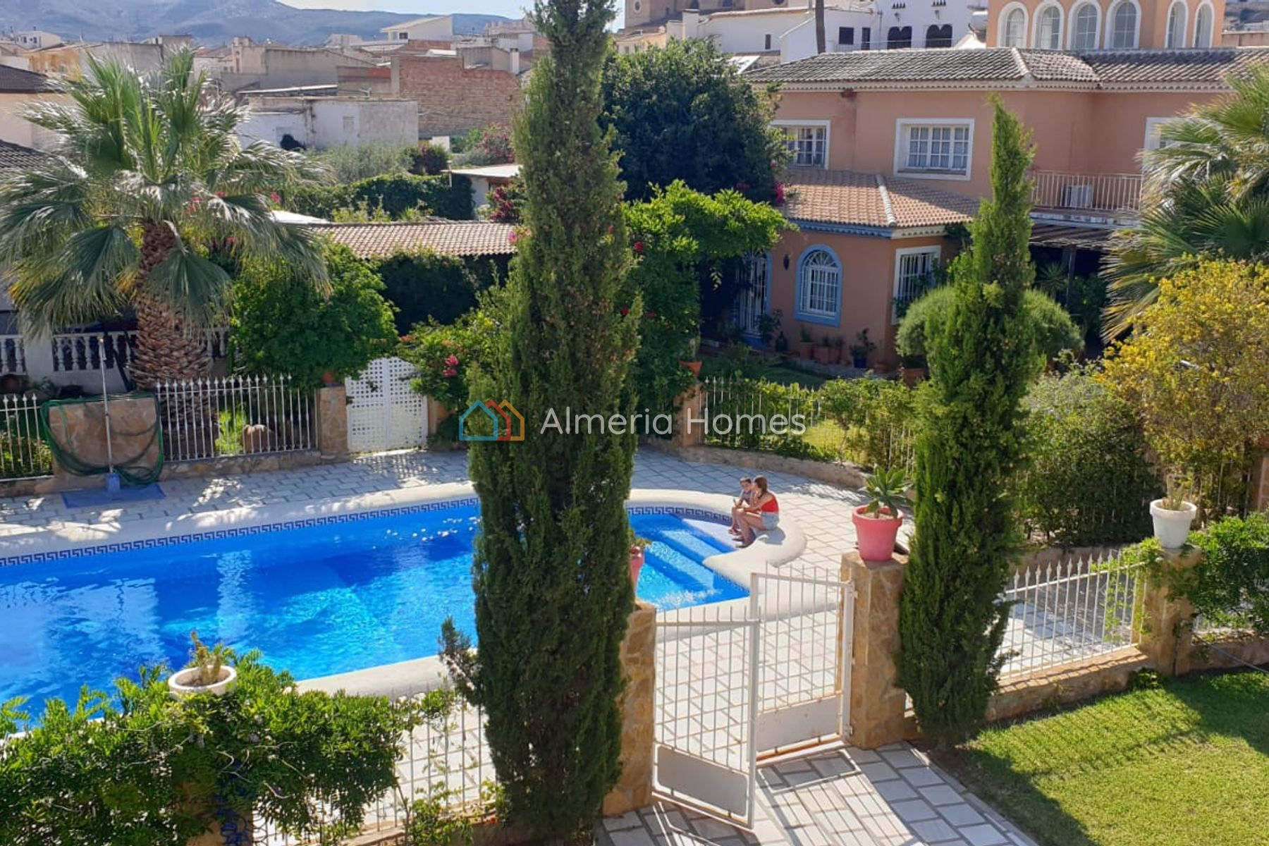 Villa Brillante — Villa for sale in Cantoria, Almeria — Image #2