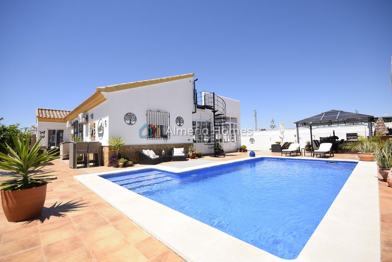 Bungalow Zurgena Costa de Almería Spain
