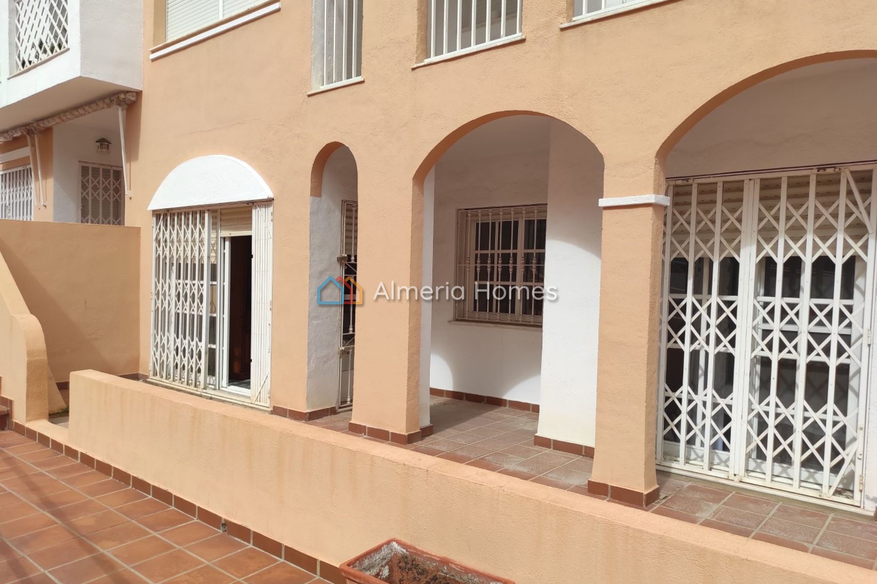 Apartment Flipper — Apartment for sale in Garrucha, Almeria — Image #2