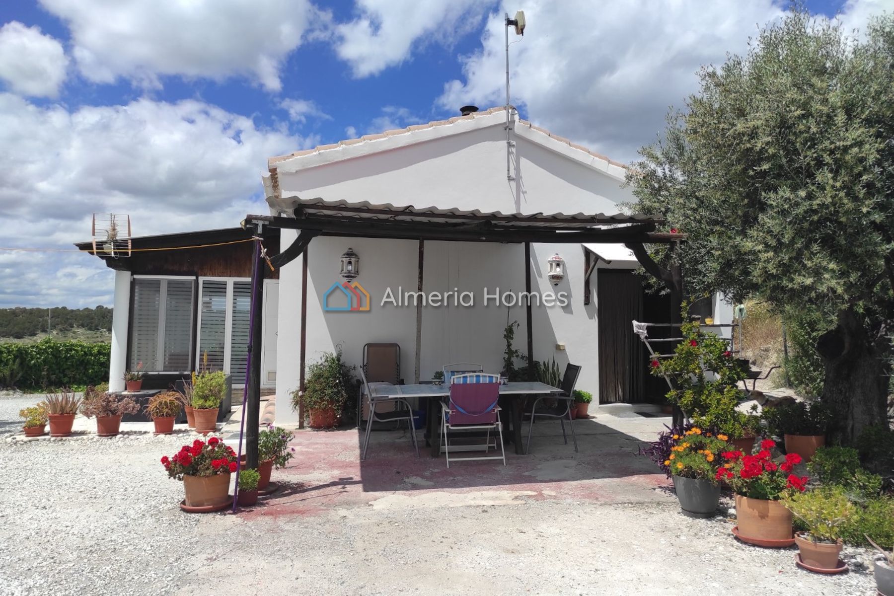 Villa Fanta — Villa for sale in Somontin, Almeria — Image #1