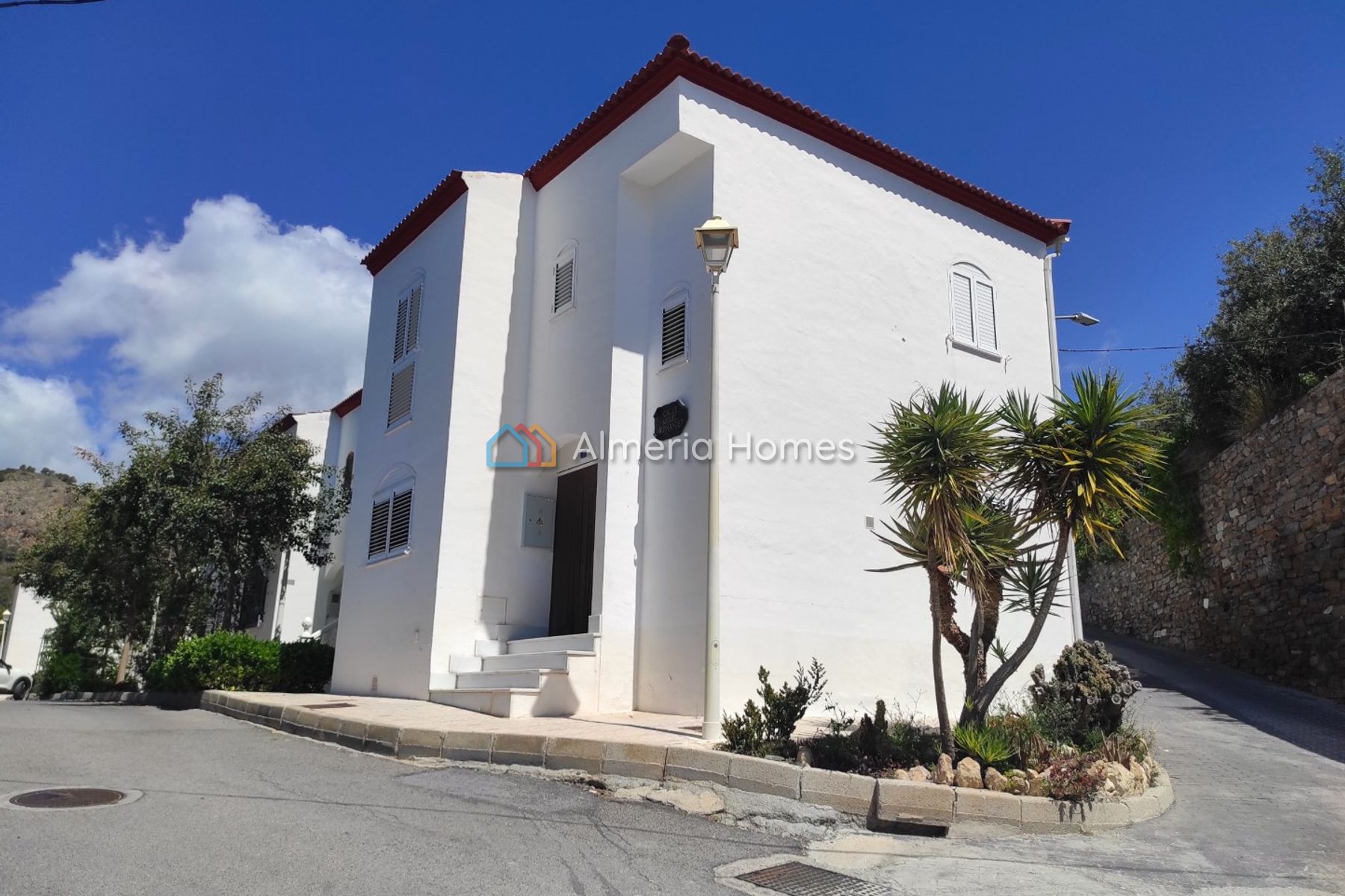 Village House Pluma &mdash; Dorpshuis te koop in Urracal, Almeria — Afbeelding #1