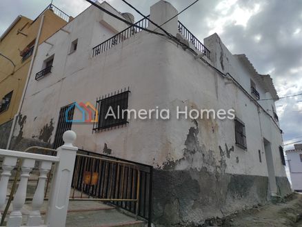 Casa Slink: Dorpshuis in Somontin, Almeria