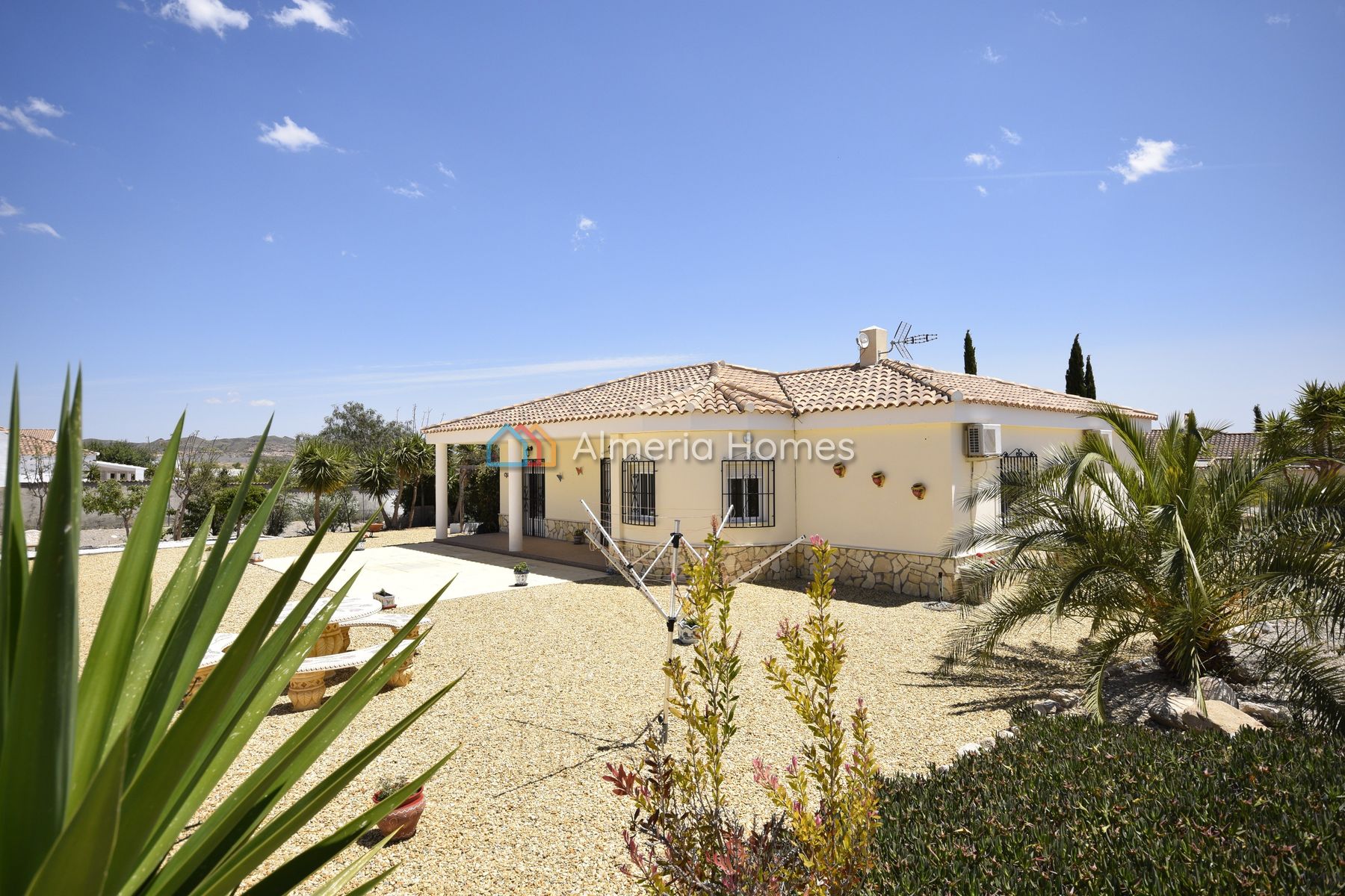Villa Harmonia — Villa for sale in Albox, Almeria — Image #2