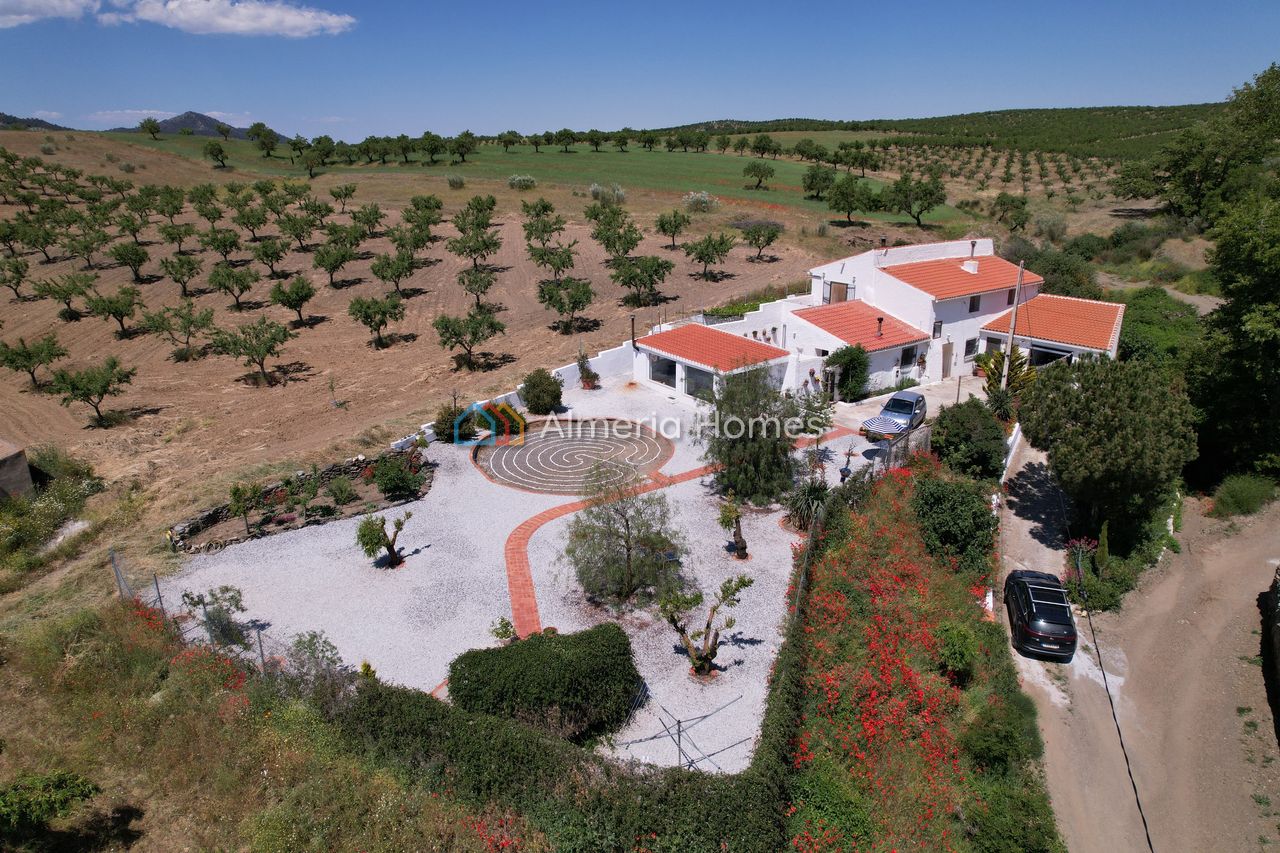 Landelijke woning Oria Almería binnenland Spanje