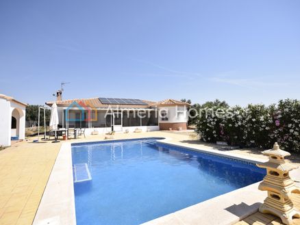 Villa Secret: Villa in Partaloa, Almeria