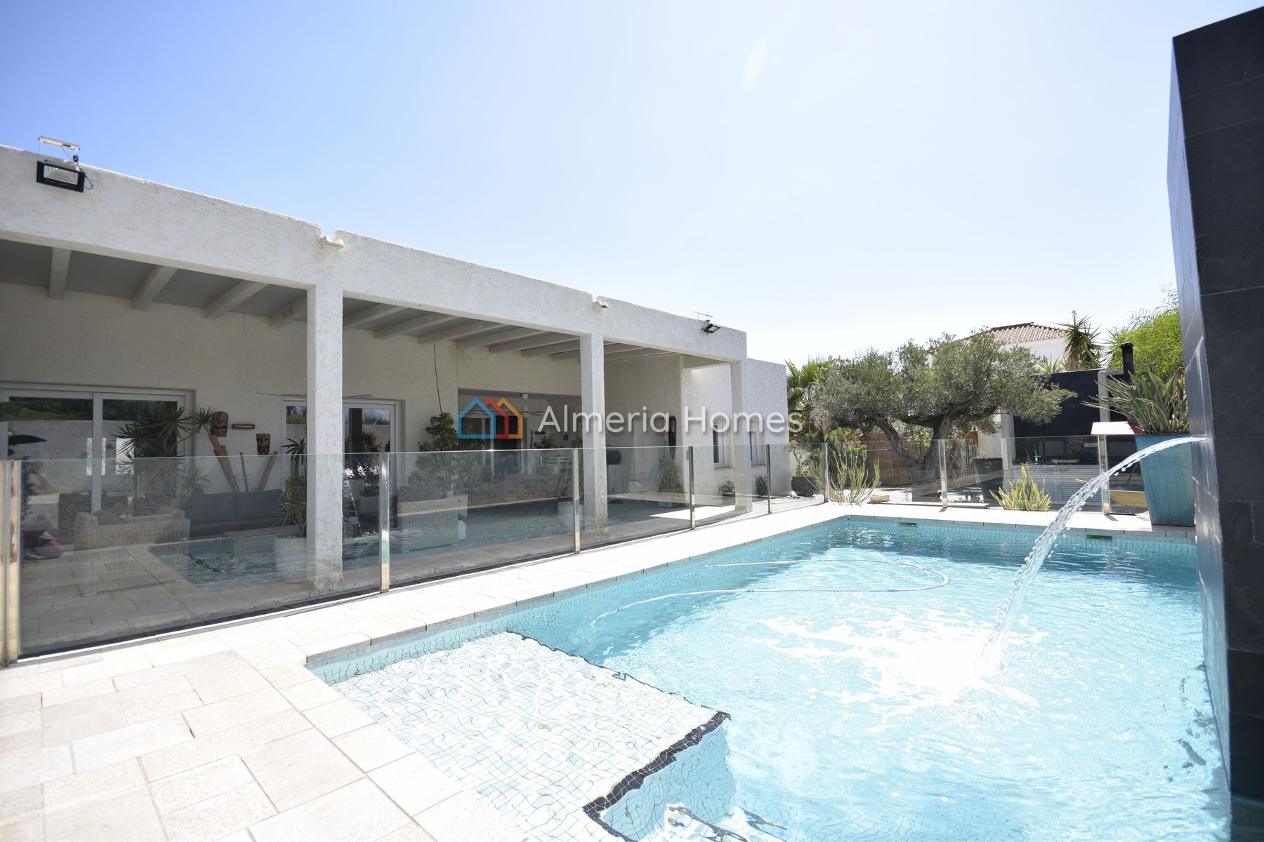 Villa Romero &mdash; Villa te koop in Vera, Almeria — Afbeelding #3