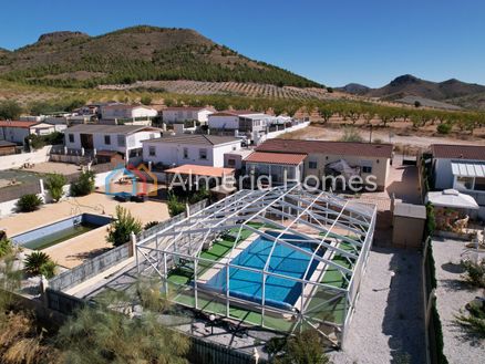 Villa Zenico: Villa in Oria, Almeria