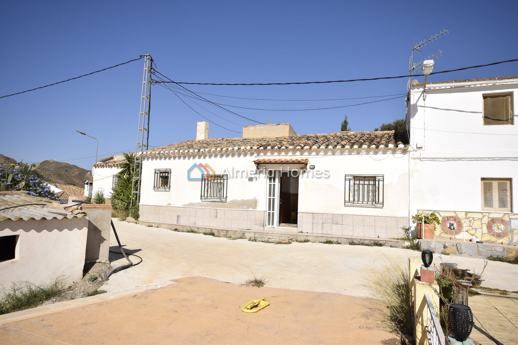 Cortijo Solace &mdash; Landhuis te koop in Almanzora, Almeria — Afbeelding #1