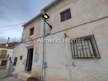 Village House Millie: Dorpshuis in Lucar, Almeria