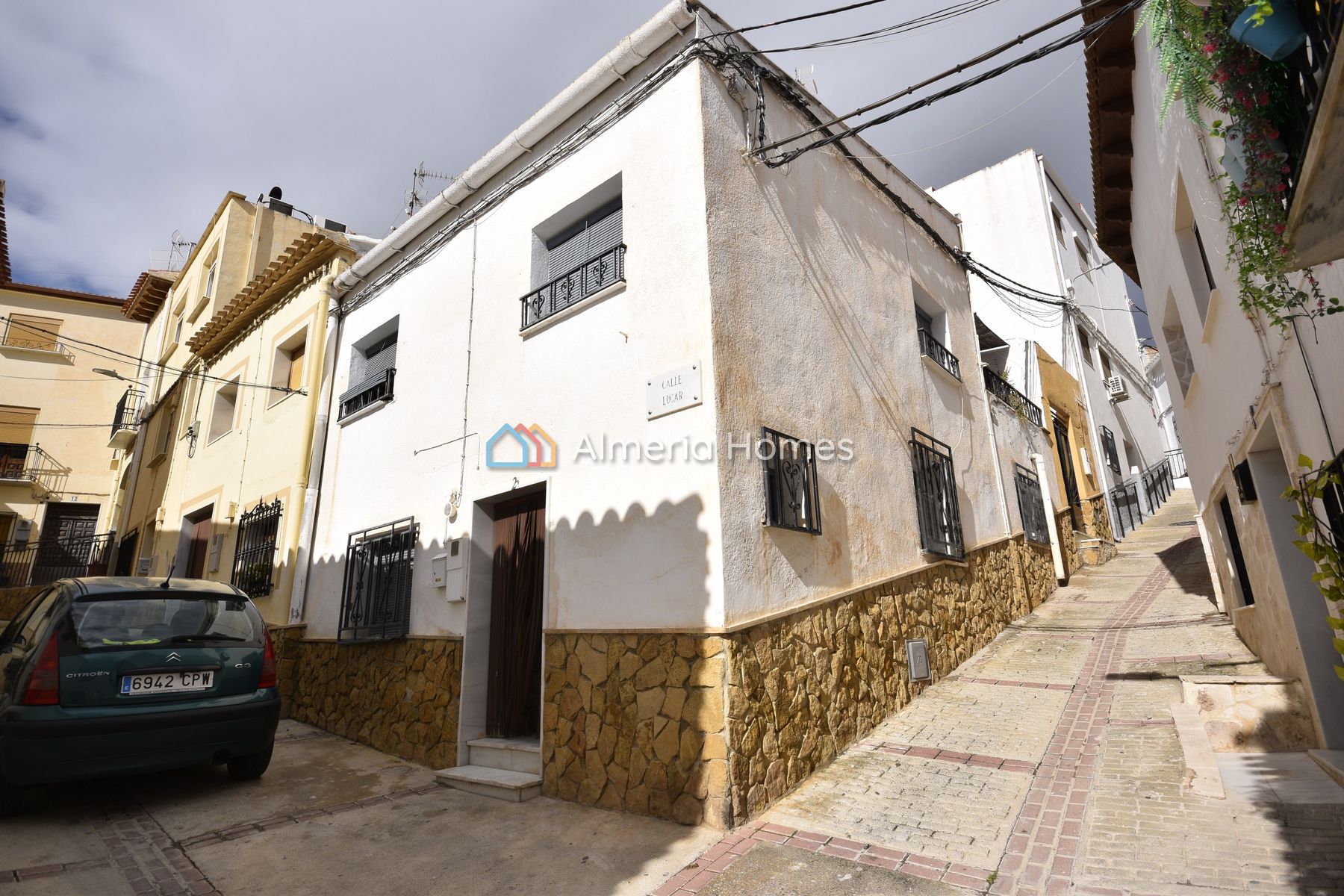 Casa Solaz &mdash; Stadswoning te koop in Purchena, Almeria — Afbeelding #1