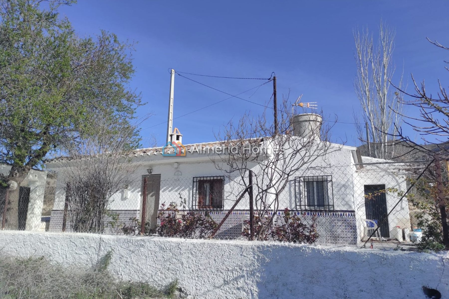 Villa Elder &mdash; Landhaus zu verkaufen in Somontin, Almeria — Bild #1