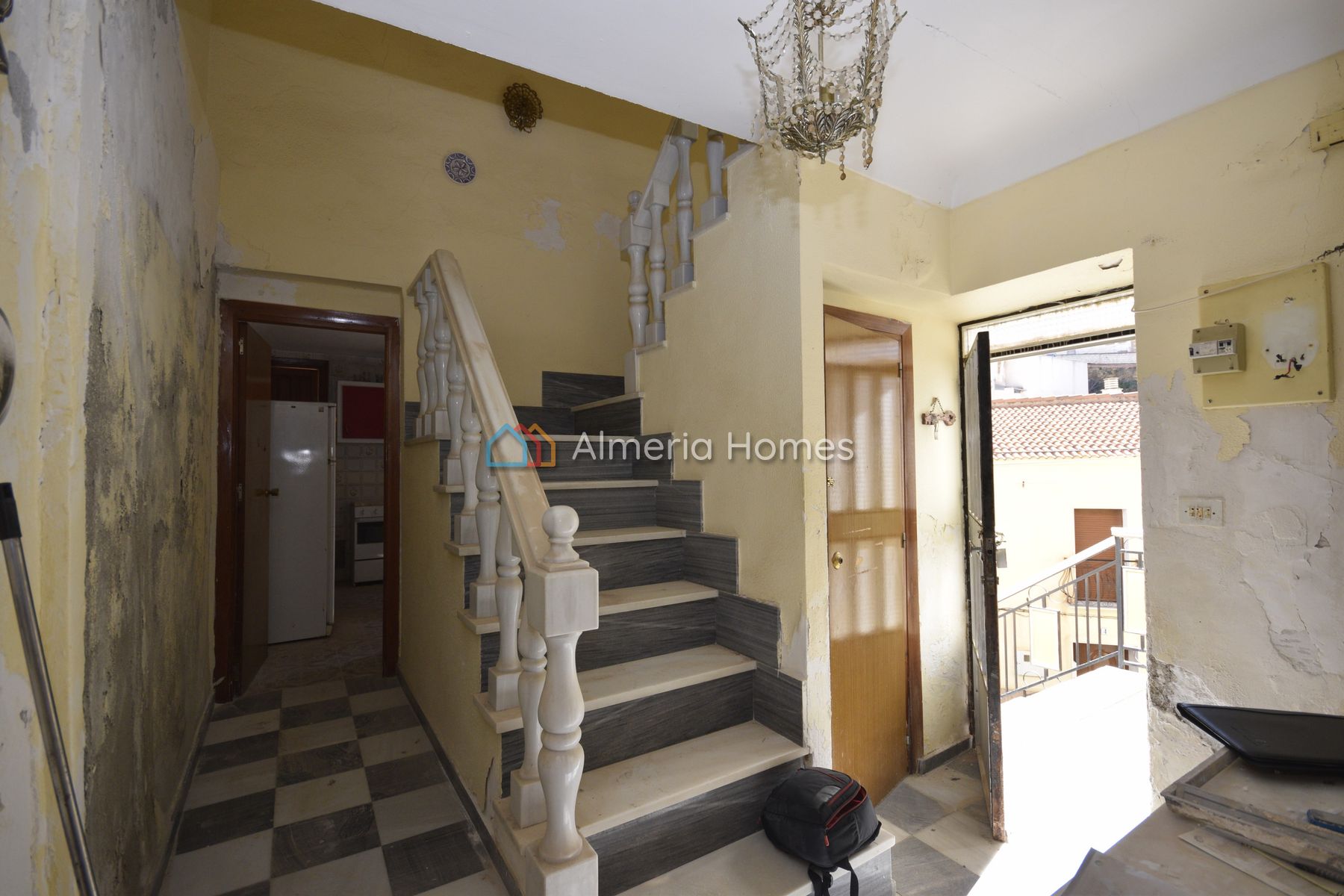 Casa Aurora &mdash; Stadswoning te koop in Macael, Almeria — Afbeelding #2