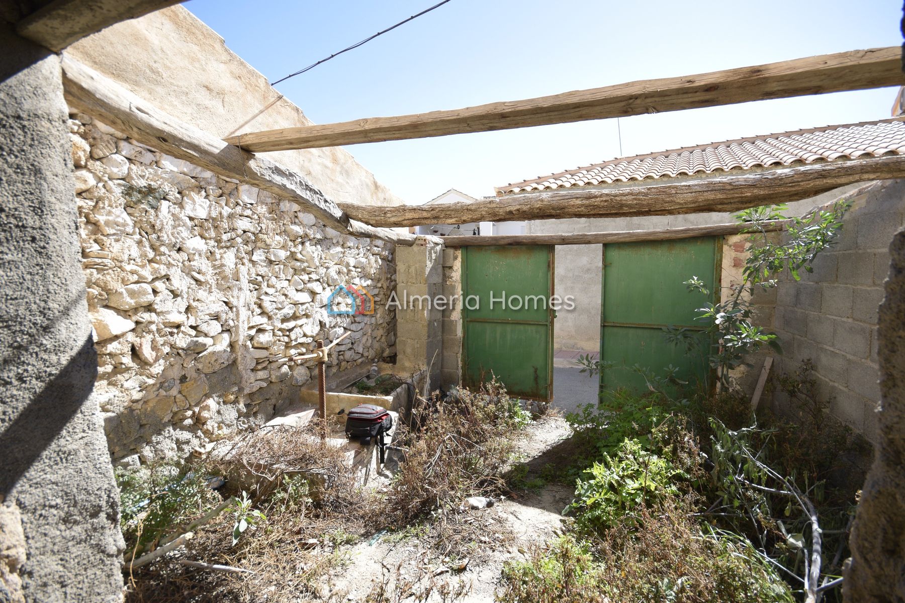 Casa Fernandez &mdash; Dorpshuis te koop in Santopetar, Almeria — Afbeelding #3