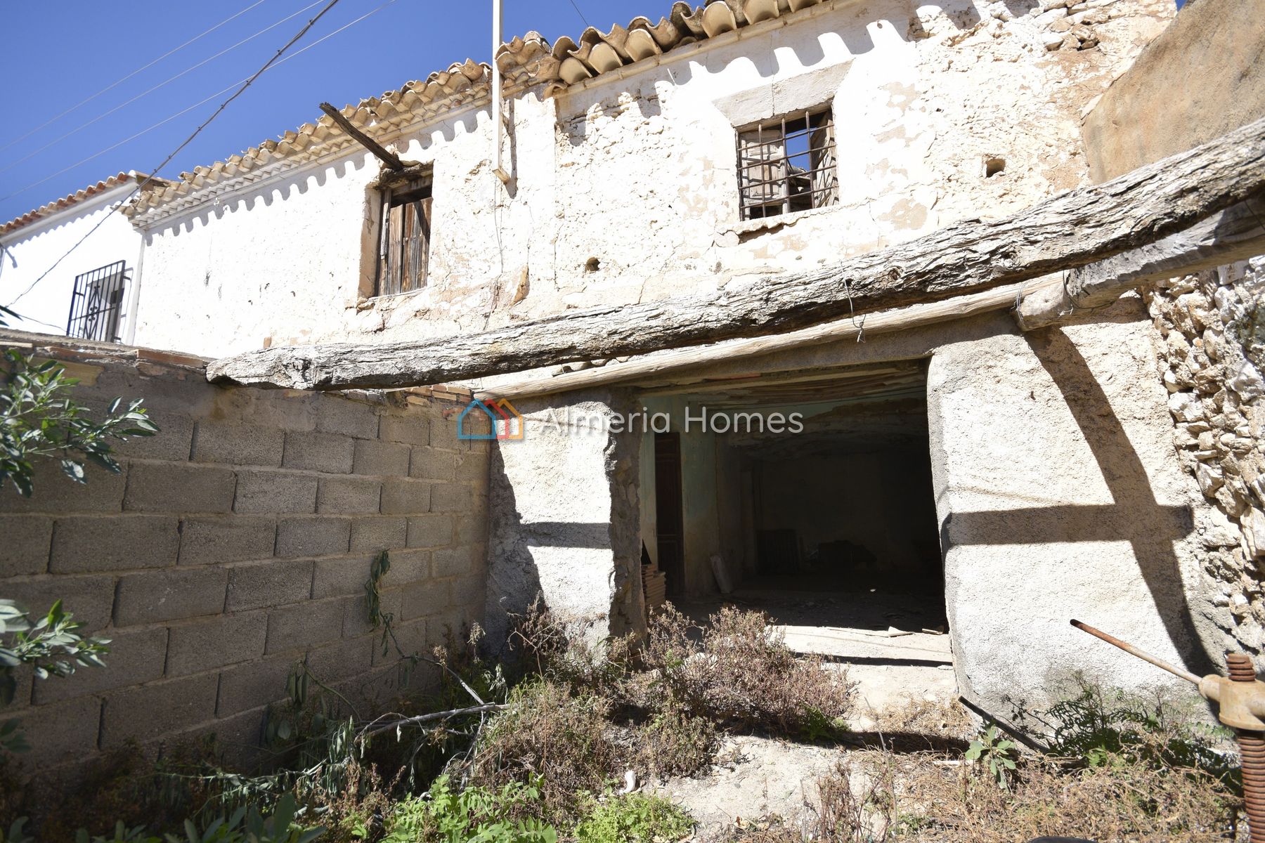 Casa Fernandez &mdash; Dorpshuis te koop in Santopetar, Almeria — Afbeelding #2