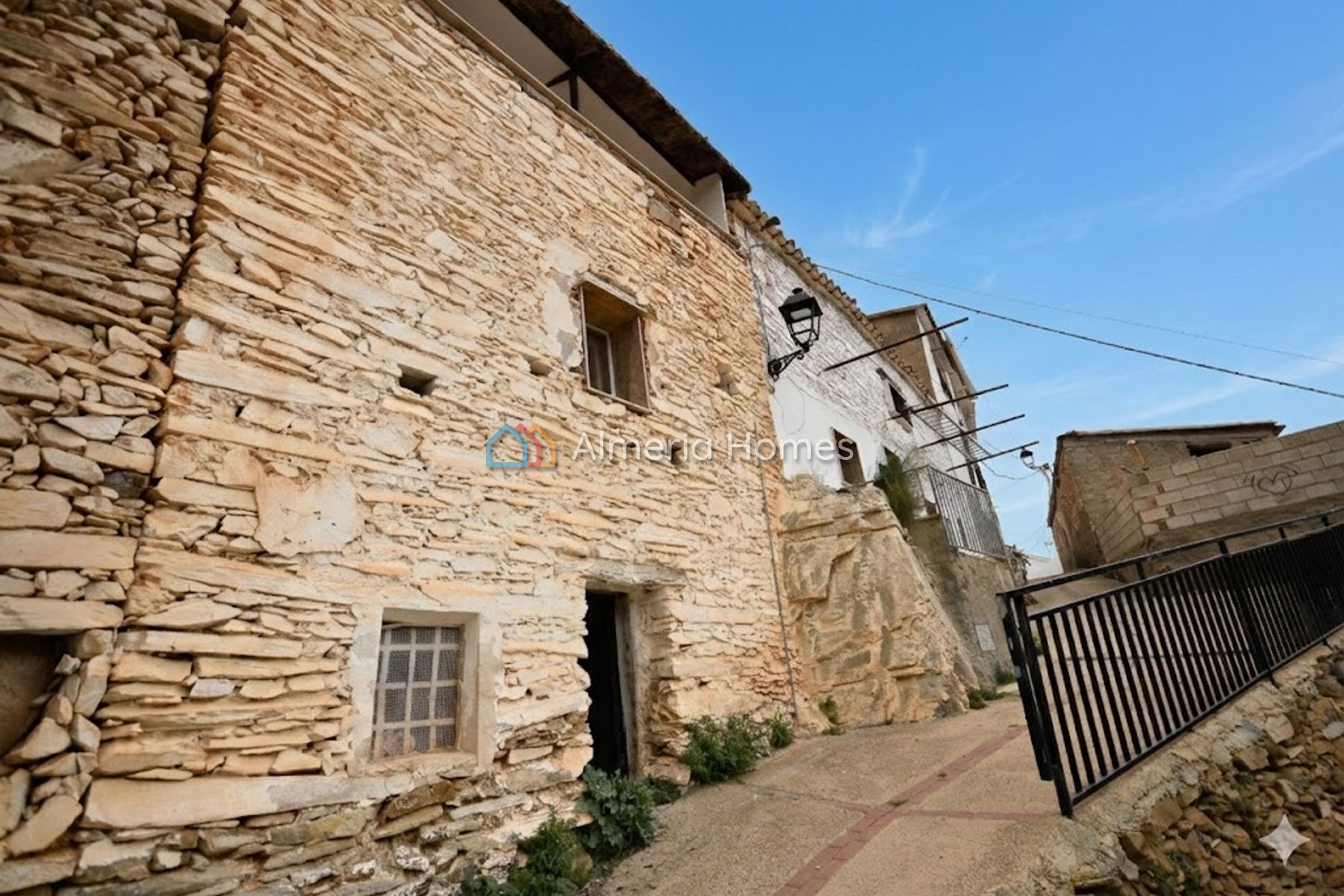 Casa Views &mdash; Landhuis te koop in Macael, Almeria — Afbeelding #2