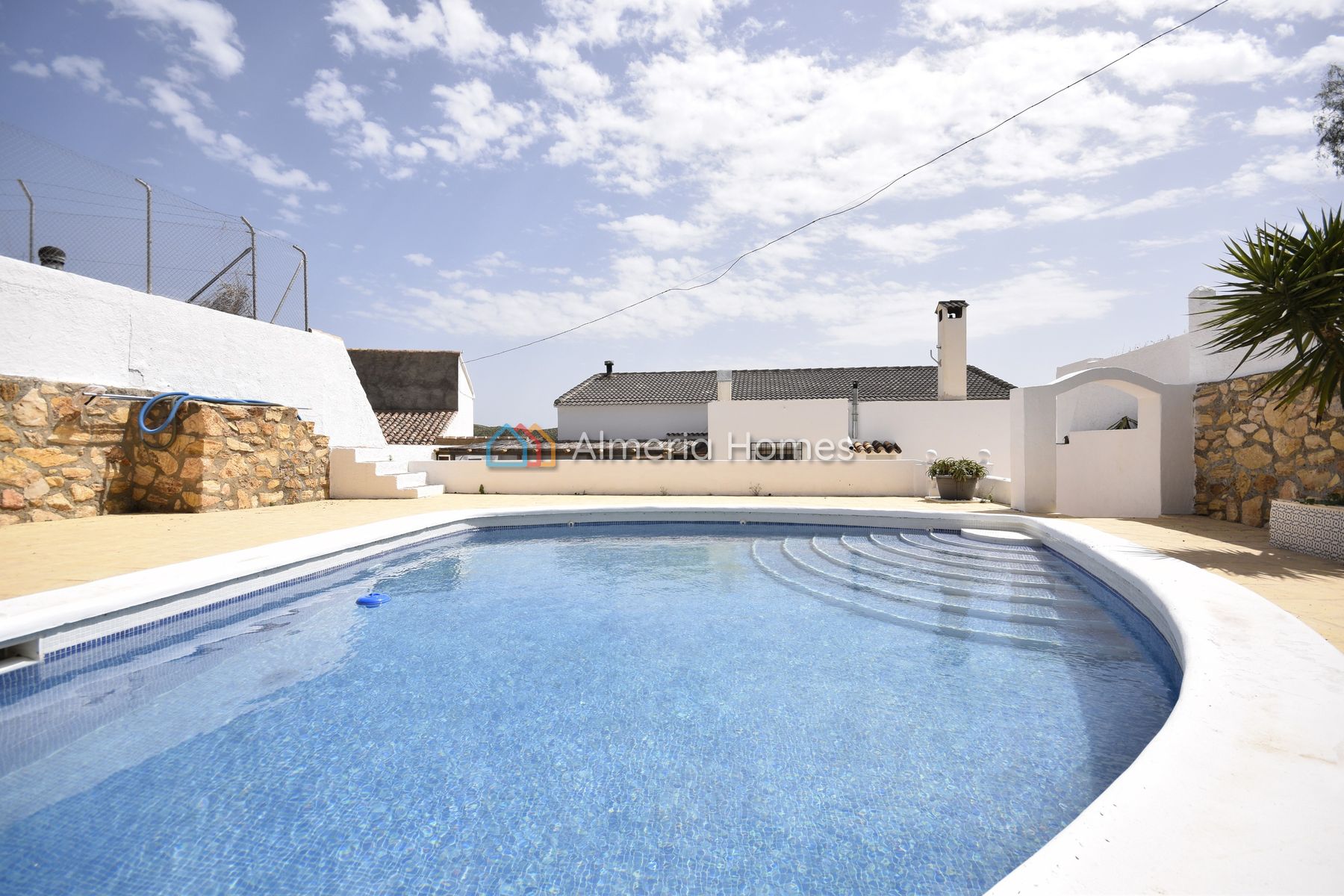 Villa Verdejo &mdash; Villa te koop in Albox, Almeria — Afbeelding #1