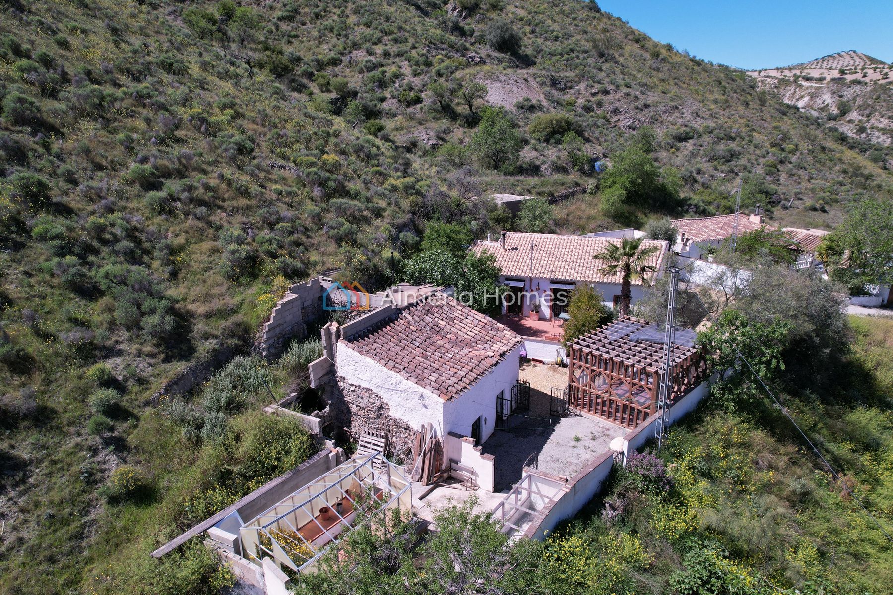 Cortijo Miguel &mdash; Landhuis te koop in Oria, Almeria — Afbeelding #3