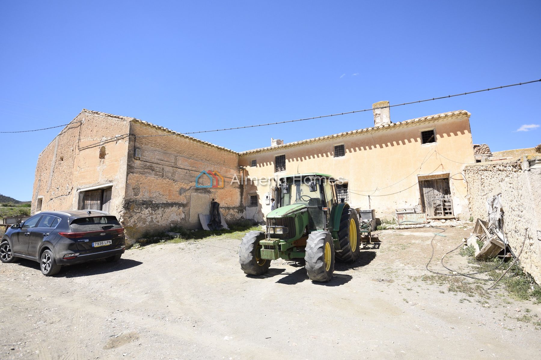 Cortijo Pino Blanco &mdash; Landhuis te koop in Oria, Almeria — Afbeelding #1