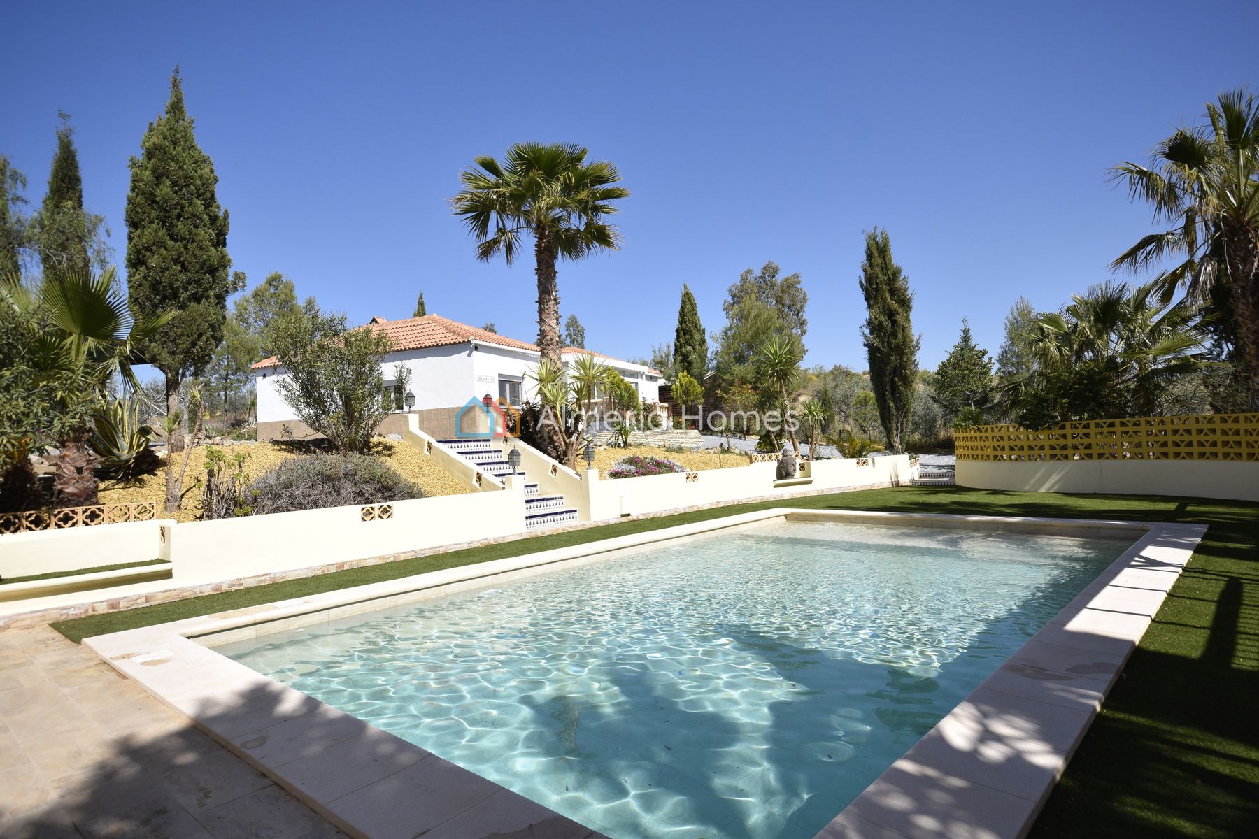 Villa Ocean &mdash; Villa gereserveerd in Partaloa, Almeria — Afbeelding #1
