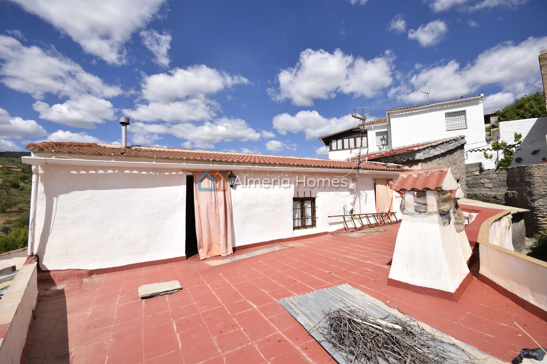 Casa Dreamer &mdash; Stadswoning te koop in Tahal, Almeria — Afbeelding #1