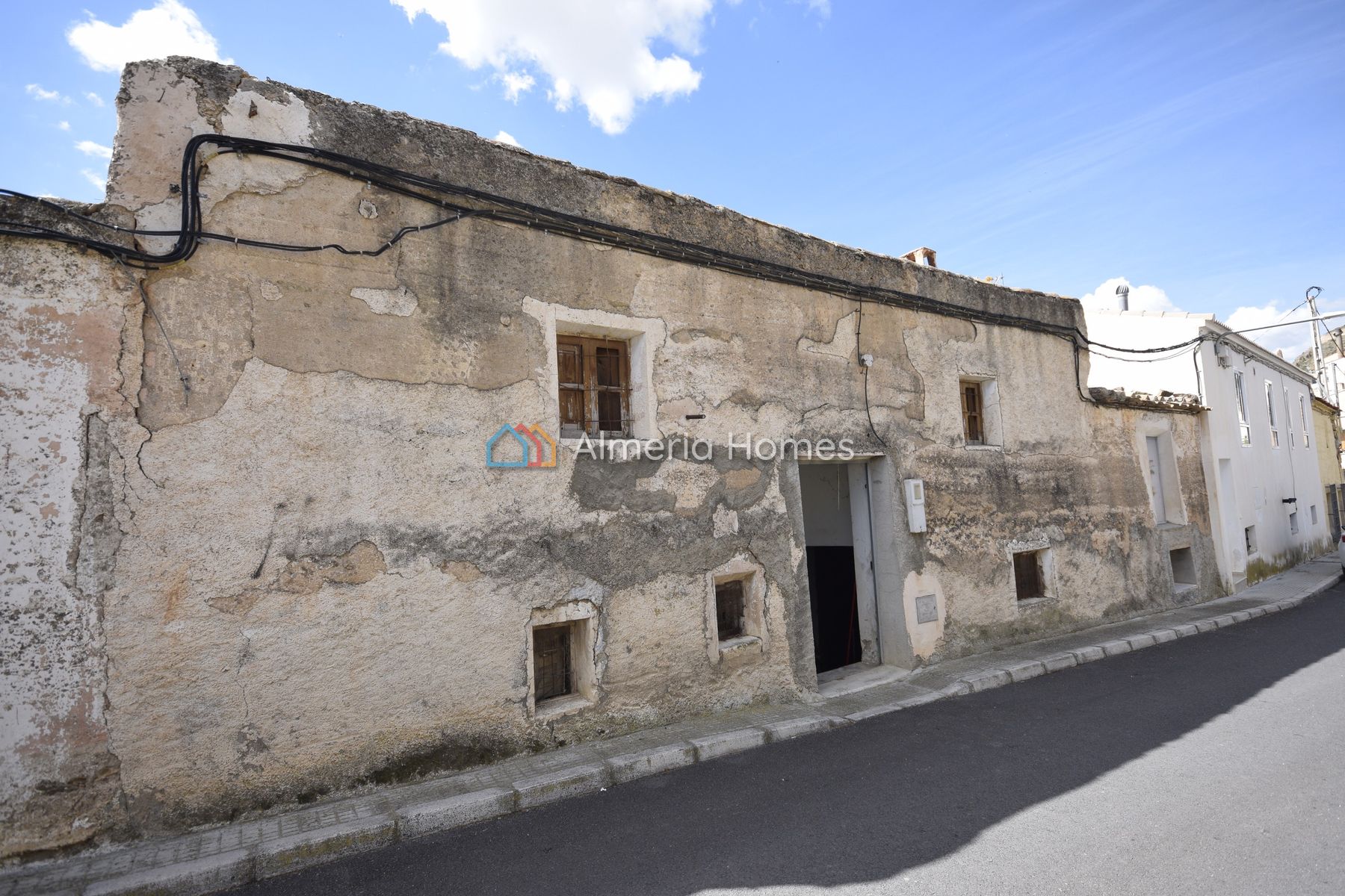 Casa Radiante &mdash; Stadswoning te koop in Oria, Almeria — Afbeelding #1