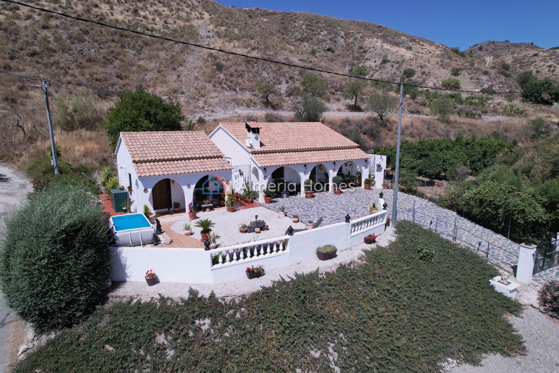Villa Oveja &mdash; Villa te koop in Oria, Almeria — Afbeelding #2