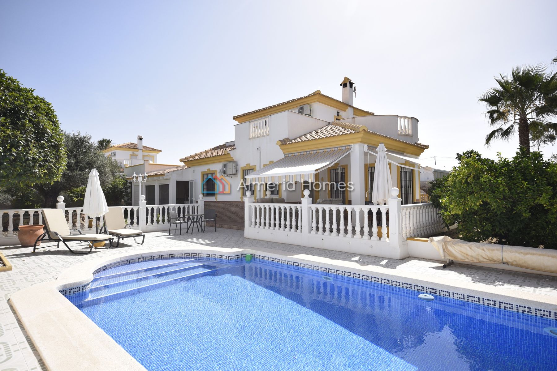 Villa Dream &mdash; Villa te koop in Arboleas, Almeria — Afbeelding #1