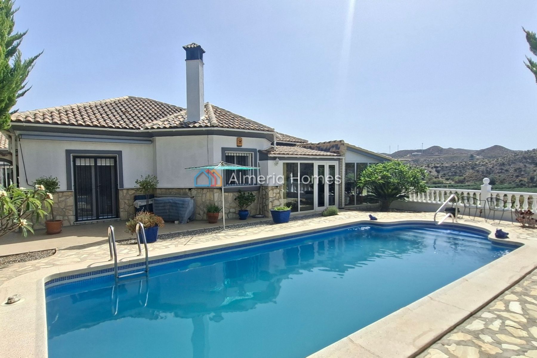 Villa Gladiola &mdash; Villa for sale in Arboleas, Almeria — Image #1