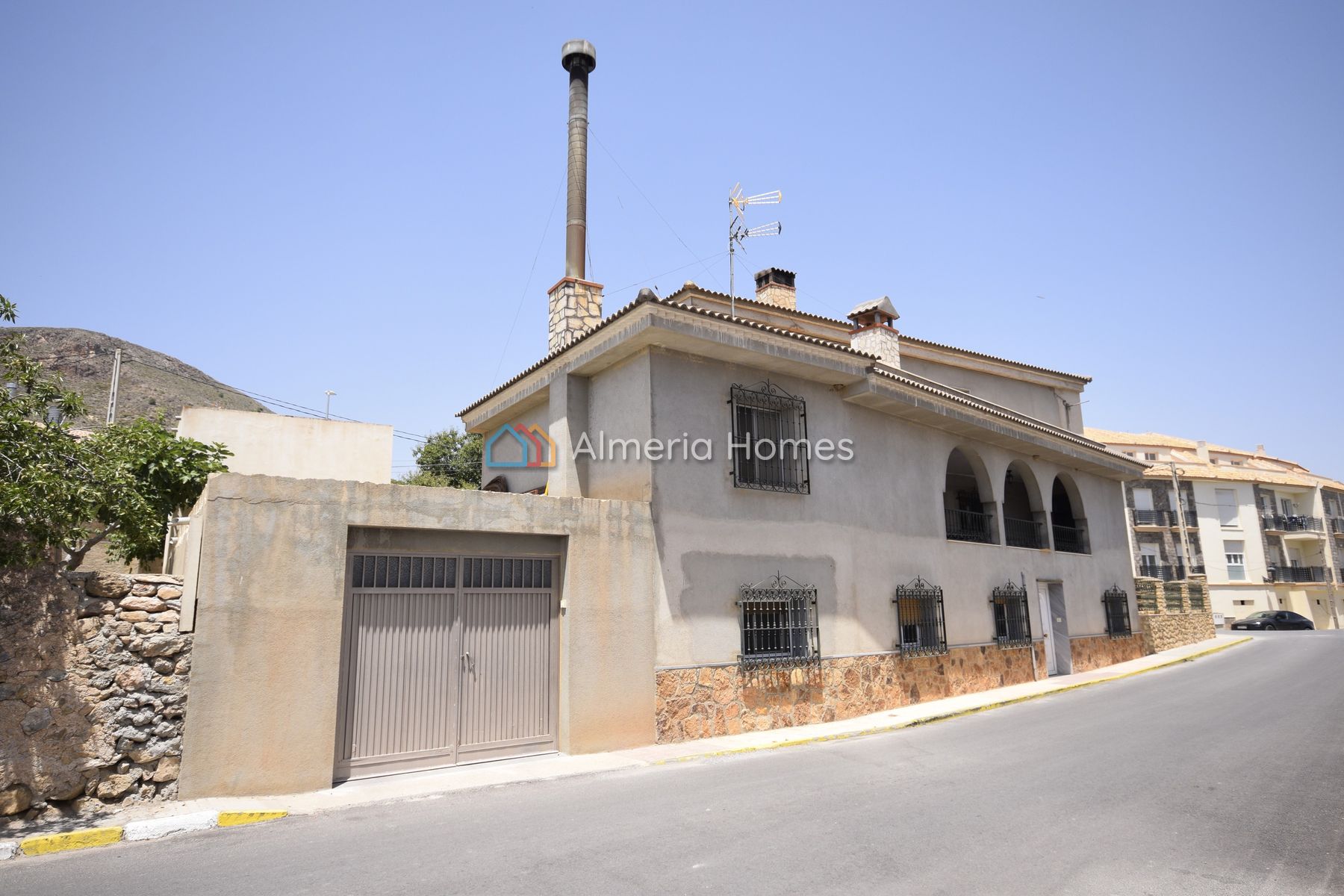 Villa Lioness &mdash; Villa zu verkaufen in Oria, Almeria — Bild #1