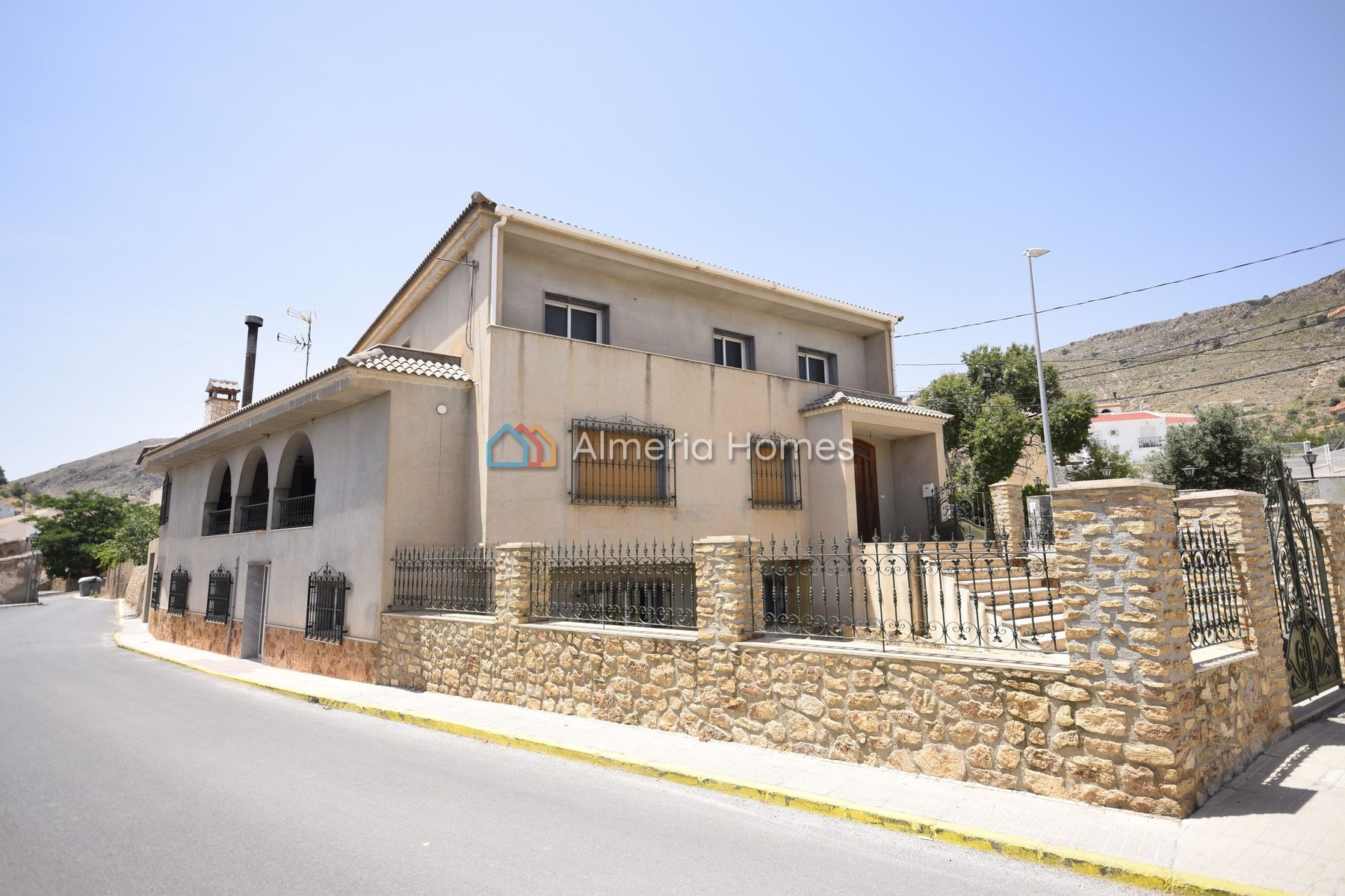 Villa Lioness &mdash; Villa zu verkaufen in Oria, Almeria — Bild #2