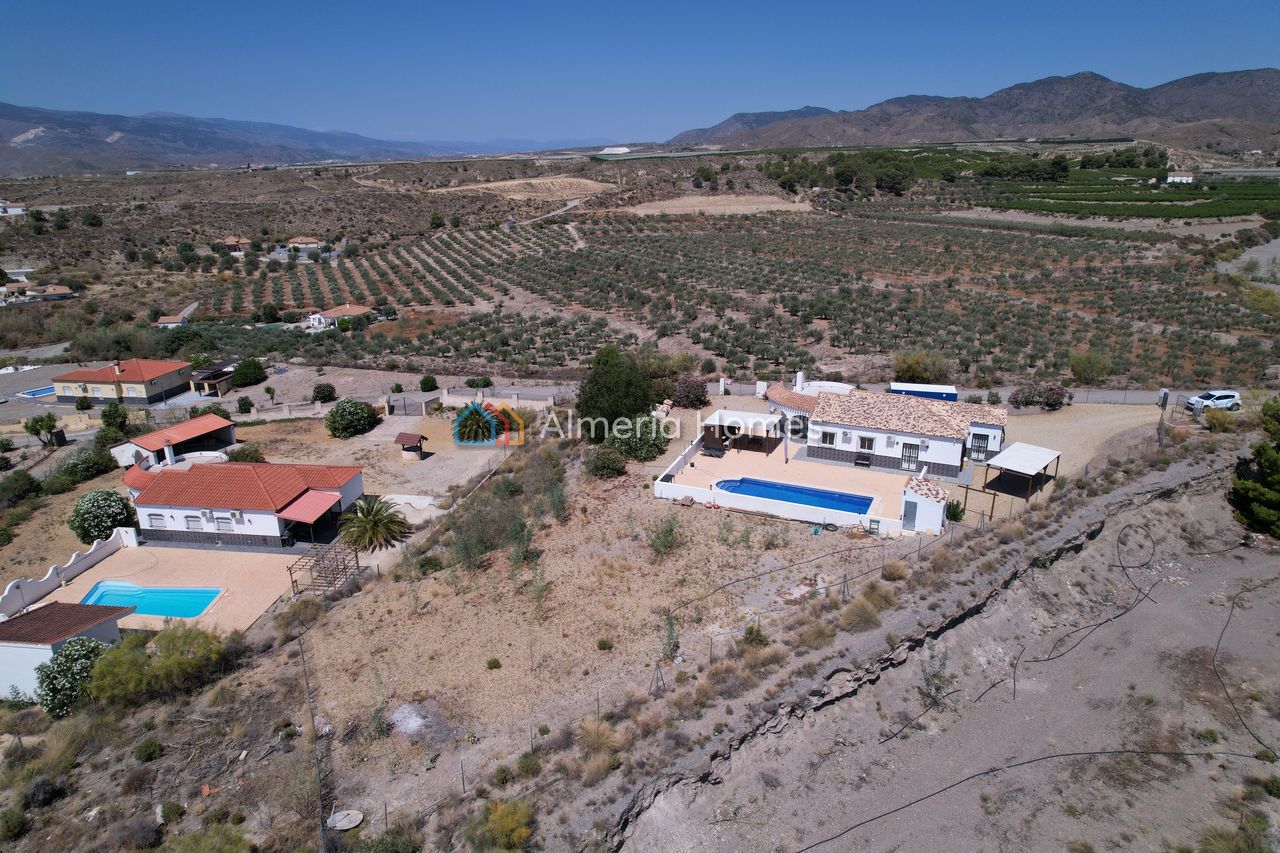 Villa in Cantoria - Image 4