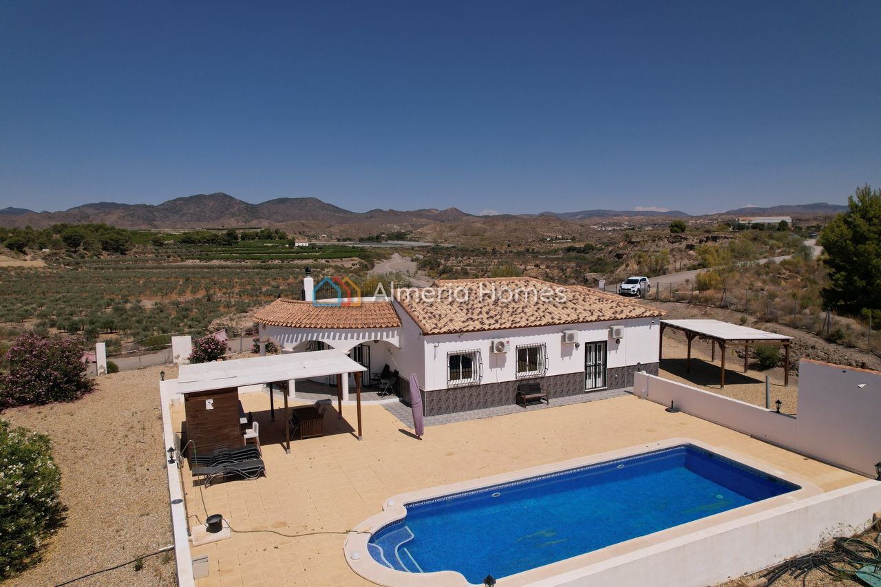 Villa in Cantoria - Image 2