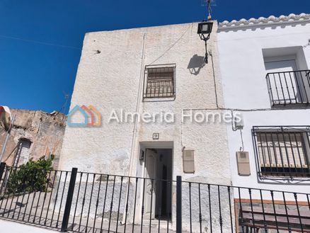 Village House Pinkie: Dorfhaus in Lucar, Almeria